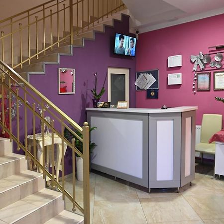 Hotel " Boutique " อุชโฮรอด ภายนอก รูปภาพ
