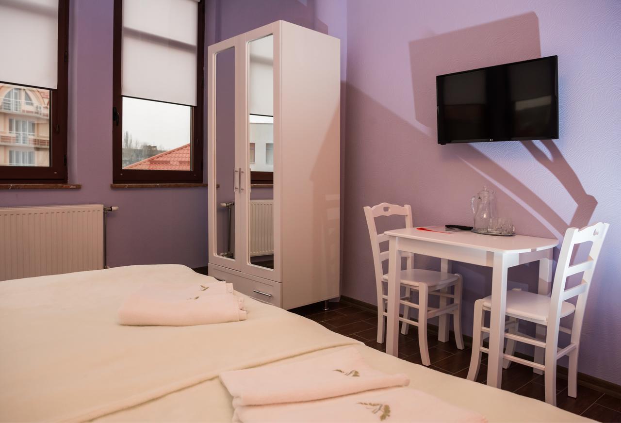 Hotel " Boutique " อุชโฮรอด ภายนอก รูปภาพ